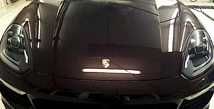 Автомобиль ПОСЛЕ нанесения покрытия ceramic pro 9 H + полиуретановая пленка